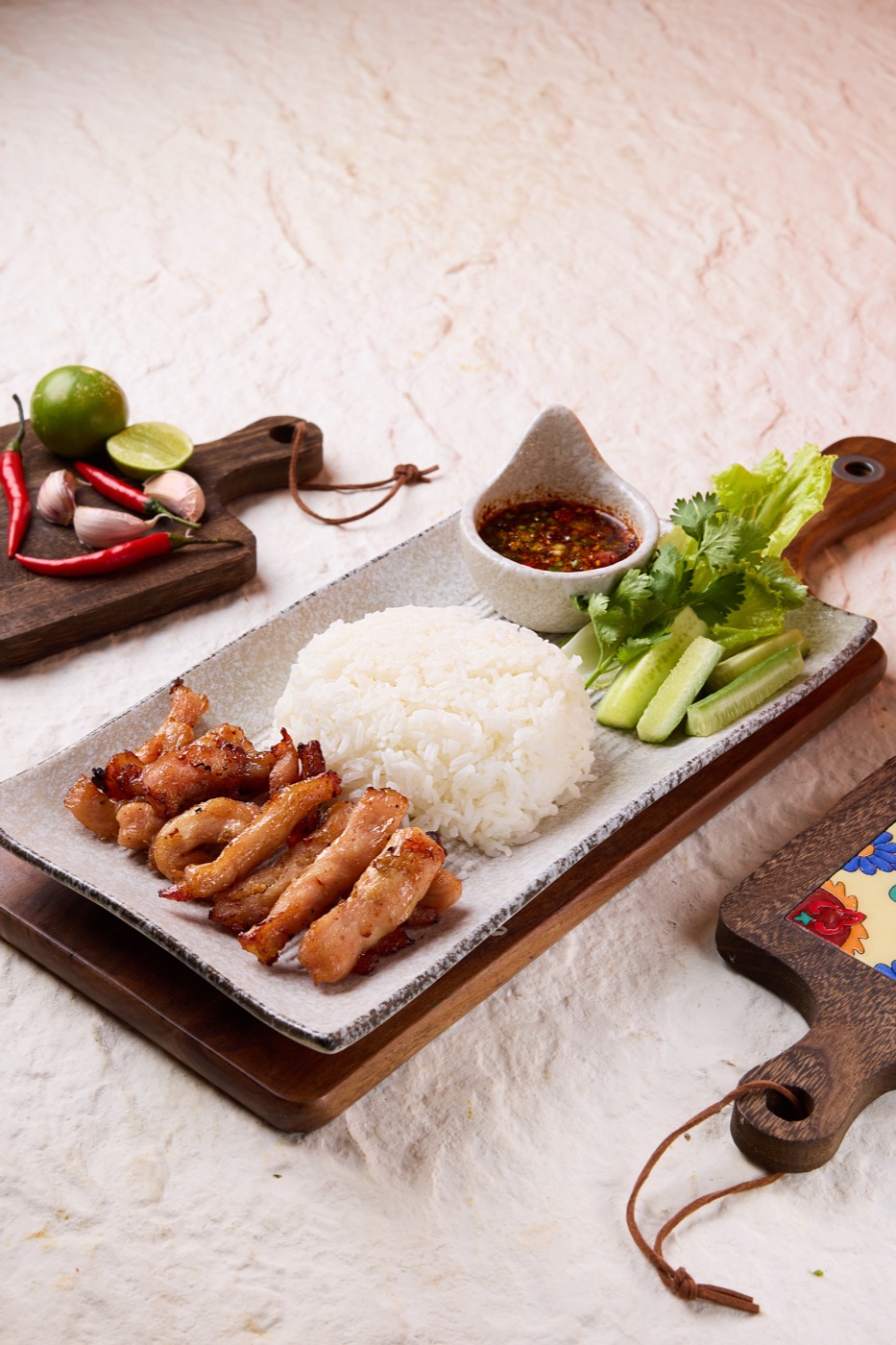 ข้าวหมูย่าง — Grilled Pork Rice